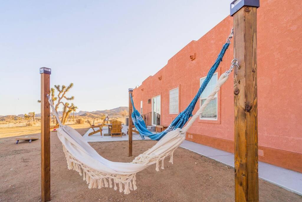 Near Pappy & Harriet'S + Rimrock Ranch W/ Hot Tub Villa Pioneertown Eksteriør billede