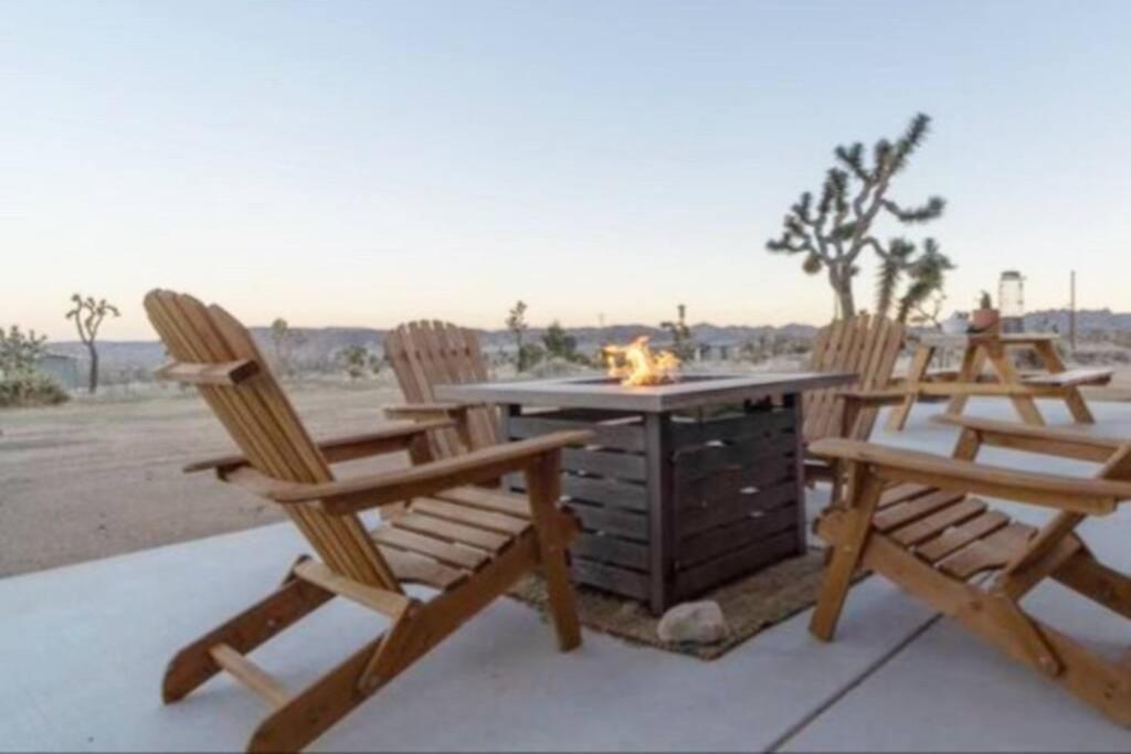 Near Pappy & Harriet'S + Rimrock Ranch W/ Hot Tub Villa Pioneertown Eksteriør billede